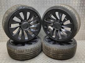 TESLA Model 3, lengvojo lydinio, R20