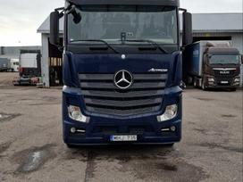 Mercedes-Benz Actros 1845, 2 miegamosios vietos