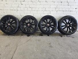 Jaguar E-Pace, lengvojo lydinio, R20