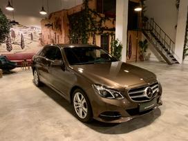 Mercedes-Benz E300, 2.1 l., Седан