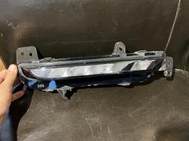 Renault Megane E-Tech Renault megane e tech kaires puses led zibintas
