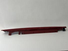 BMW 1 serija, 8072574 F40, sliekšņi