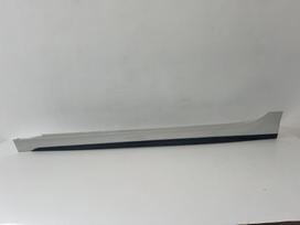 BMW 1 serija, 8072573, пороги
