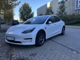 Tesla Model 3, 75 kWh, saloon / sedan