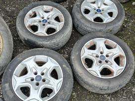 Ford, plieniniai štampuoti, R16