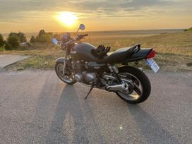 Kawasaki Zephyr 750cc, street / classic