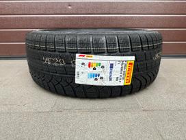 Pirelli P Zero Winter, ziemas 245/40 R19