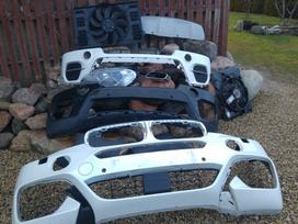BMW X6 Priekiniai žibintai bmw adaptive led su 4 blokeliais žibintų pu