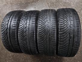 Michelin, universalios 215/45 R18