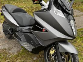 Gilera GP 800 839cc, mopēds / motorollers