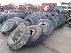-Kita- Įvairaus dydžio sunkvežimių pa, universalios 315/70 R22,5