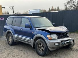 Mitsubishi Pajero dalimis. Geras kuro siurblys puikiai veikianti automato dežė