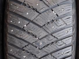 Goodyear, ziemas 245/65 R17