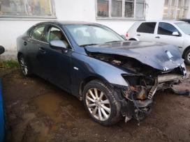 Lexus IS klasė dalimis. Automobilis ardomas dalimis запасные части автомобиля