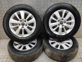 Toyota YARIS CROSS, lengvojo lydinio, R16