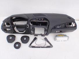BMW 1 serija for parts. saugos pagalvių komplektas dalys yra originalios