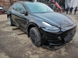 Tesla Model Y по частям. Automobilis ardomas dalimis запасные части автомобил
