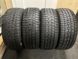 Maxxis Arctictrekker, зимние 205/55 R16