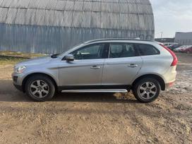 Volvo XC60 dalimis. Nėra variklio ratų sparnų pr bamperio spalva 477