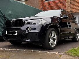 BMW X5 Dalis pristatome aktyvus m pack juodos lubos liftas sviesus