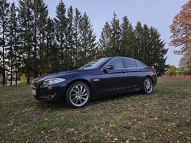 BMW 520, 2.0 l., Седан