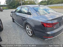 Audi S4 по частям. Audi s4 bang olufsen aklos zonos juodos lubos ir t
