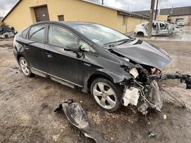 Toyota Prius dalimis. Grazus juodas odinis salonas