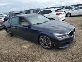BMW 750 body parts