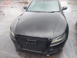 Audi A5 Variklis ir kiti agregatai dirbo tvarkingai