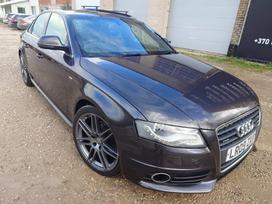 Audi A4 Audi a4 dalys naujai pradėta ardyti buvo daug