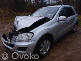 Mercedes-Benz ML300 Dalimis ml300 naujesnis variklis rida 201tūkst gyvas auto