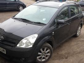 Toyota Corolla Verso dalimis. Oda dvd monitoriai automatas ragai ant stogo anglas