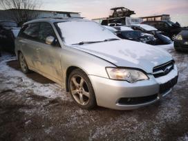 Subaru Legacy dalimis. Automobilis ardomas dalimis запасные части автомобиля