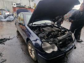 Mercedes-Benz C240 dalimis