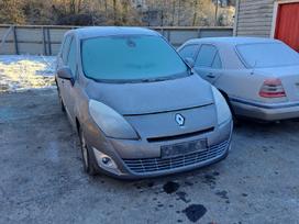 Renault Grand Scenic for parts