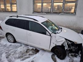 Volkswagen Golf dalimis. Automobilis ardomas dalimis запасные части автомобиля