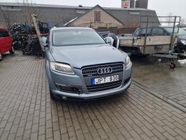 Audi Q7 for parts. Variklio defektas