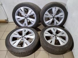 Audi Q4 E-Tron, lengvojo lydinio, R20