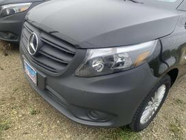 Mercedes-Benz Vito Naujas salono komplektas žibintai grotelės bamperiai