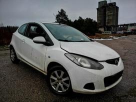 Mazda 2 dalimis. Automobilis ardomas dalimis запасные части автомобиля