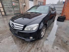 Mercedes-Benz C220 dalimis. Www autolauzynas lt prekyba naujomis ir naudotomis le