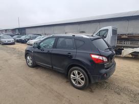 Nissan Qashqai Dalimis rida 171000 xenon naujas priekinis traversas