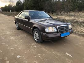 Mercedes-benz E220, 2.2 l., kupė (coupe)
