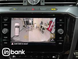 Volkswagen Tiguan Galinės kameros sistema jungiasi prie originalaus automobilio