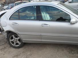 Mercedes-Benz C180 for parts. Variklio kodas 271 946 maza rida