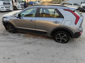 Kia Niro Spalva klg variklis g4ll deze d06hpd rida 14425