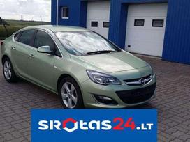 Opel Astra dalimis. Tai itin paprastas ir greitas būdas rasti jums reikiamą