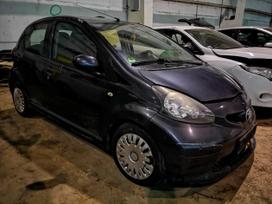 Toyota Aygo по частям. Automobilis ardomas dalimis запасные части автомобил