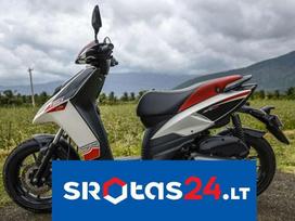 Aprilia SR, mopēds / motorollers