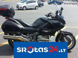 Honda NTV, touring / sport touring